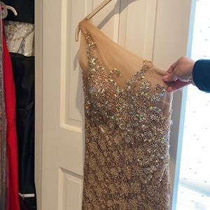 Mac duggal gown